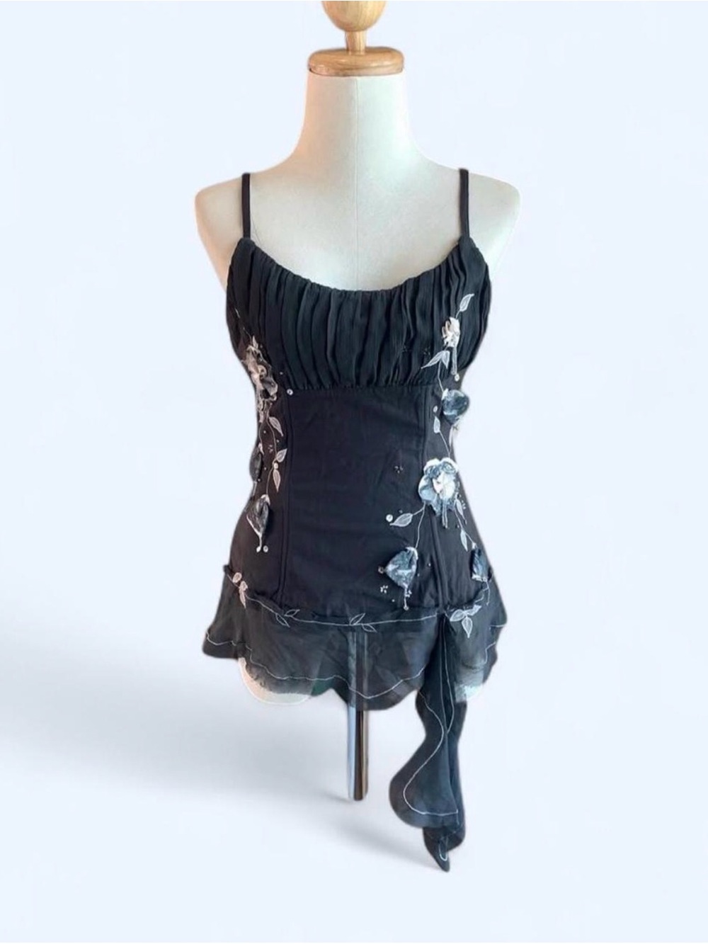 Vintage Savida Black Floral Embroidered Camisole Strap Top